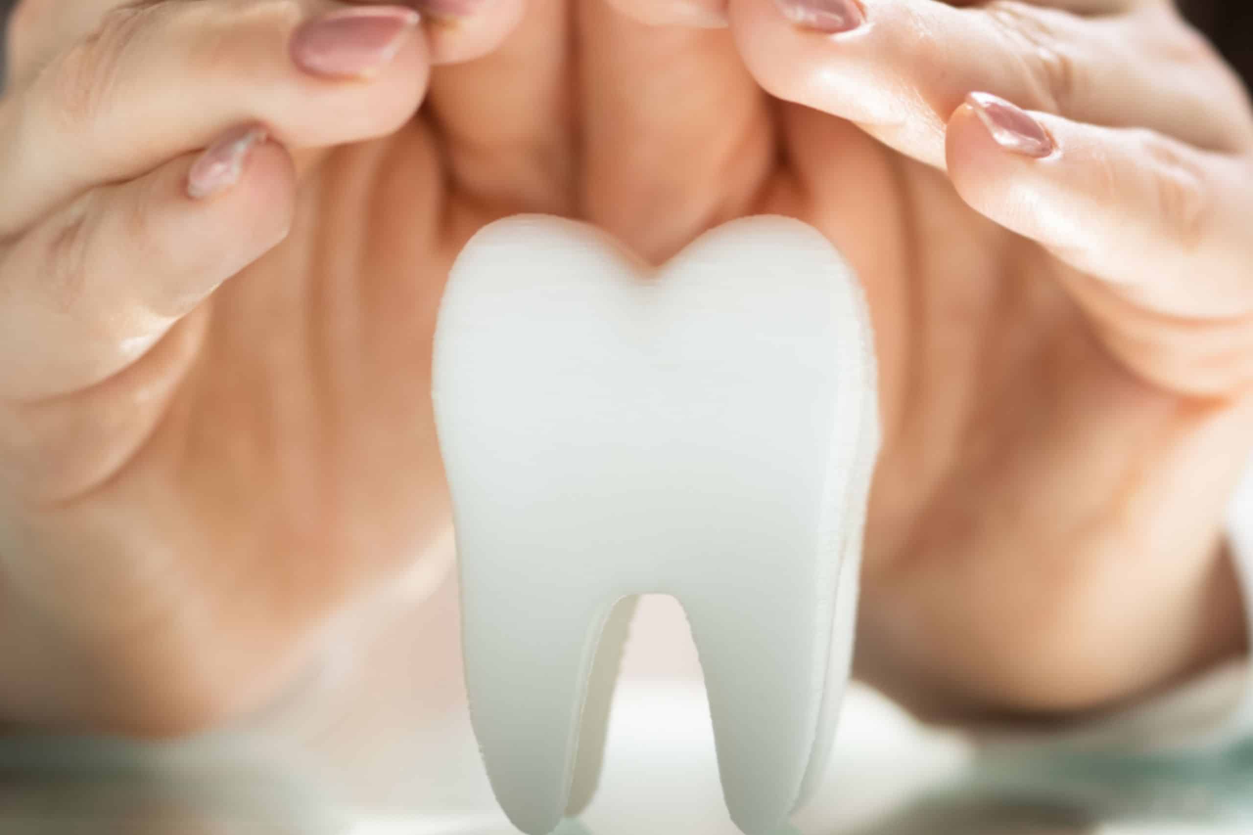 Food and drink habit that protects the oral health for future